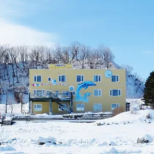Hotel Iruka, Shari